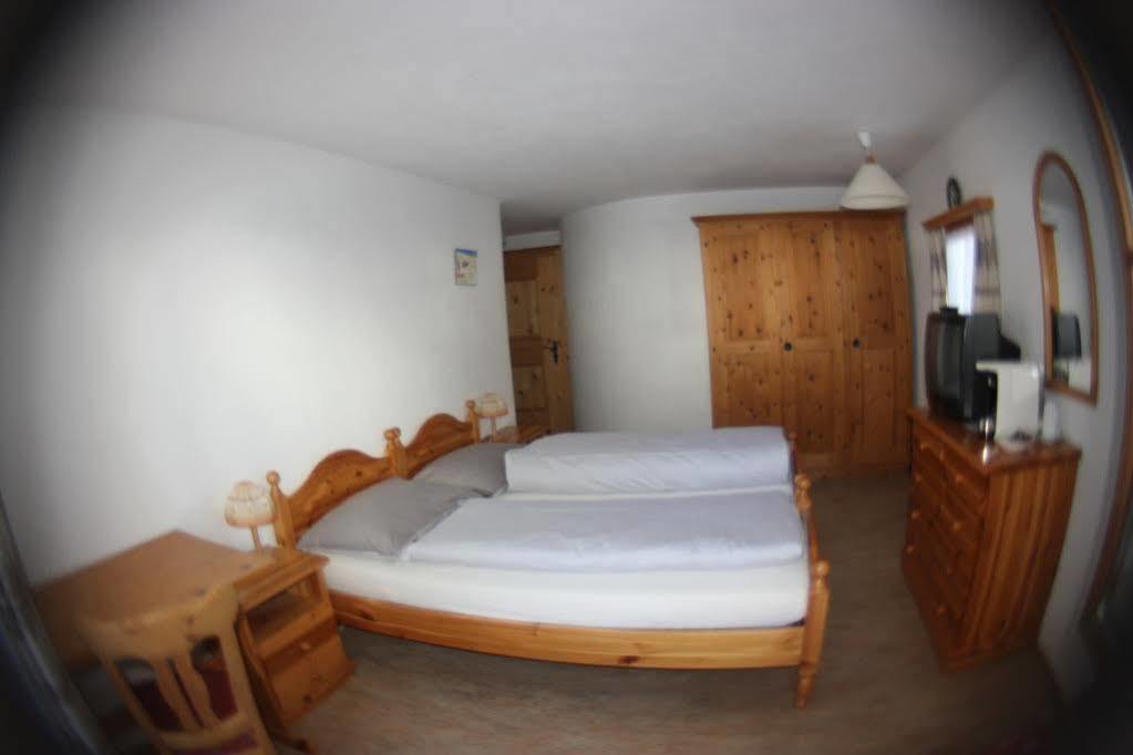Hotel Silvapina Klosters Exterior photo